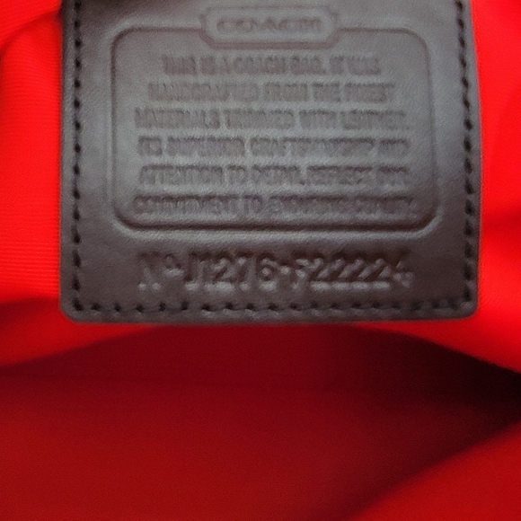 Coach Classic Peyton Clover Tote - Picture 12 of 15